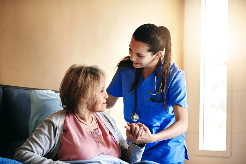 How Does Home Nursing in Dubai Ensure Quality Medical Care at Home?
